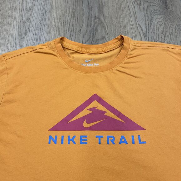 Nike Trail Shirt Mens XL Orange Dri-FIT Outdoor Running Athletic Tee Logo - Picture 2 of 12